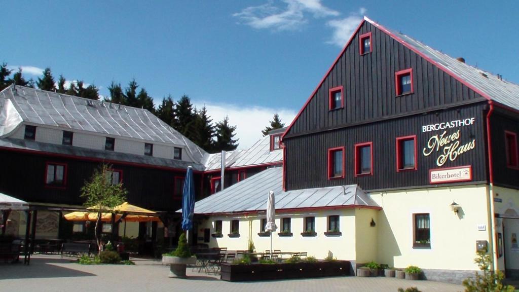 Berggasthof Neues Haus Hotel Oberwiesenthal Exterior photo